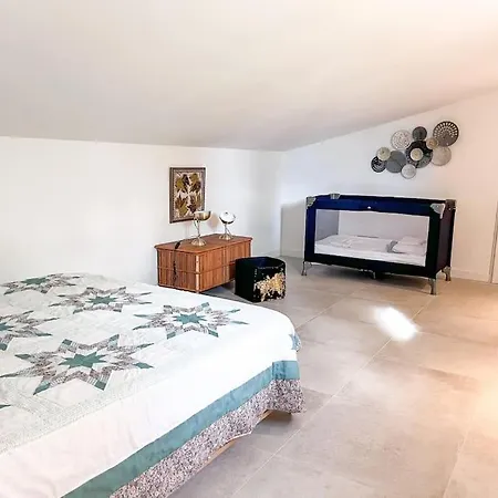 Nimes, La Garrigue, Calme, Cigales Casa vacanze Nîmes